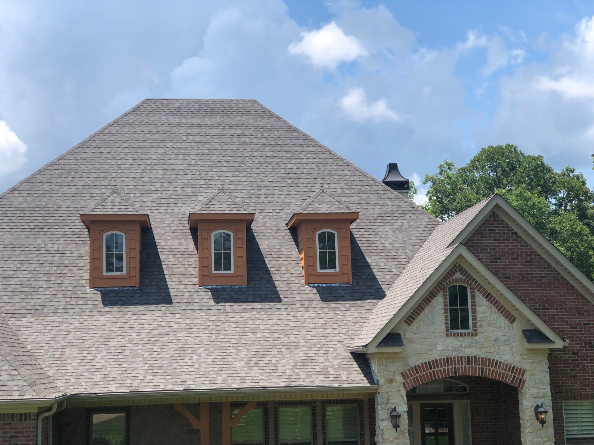asphalt roofing